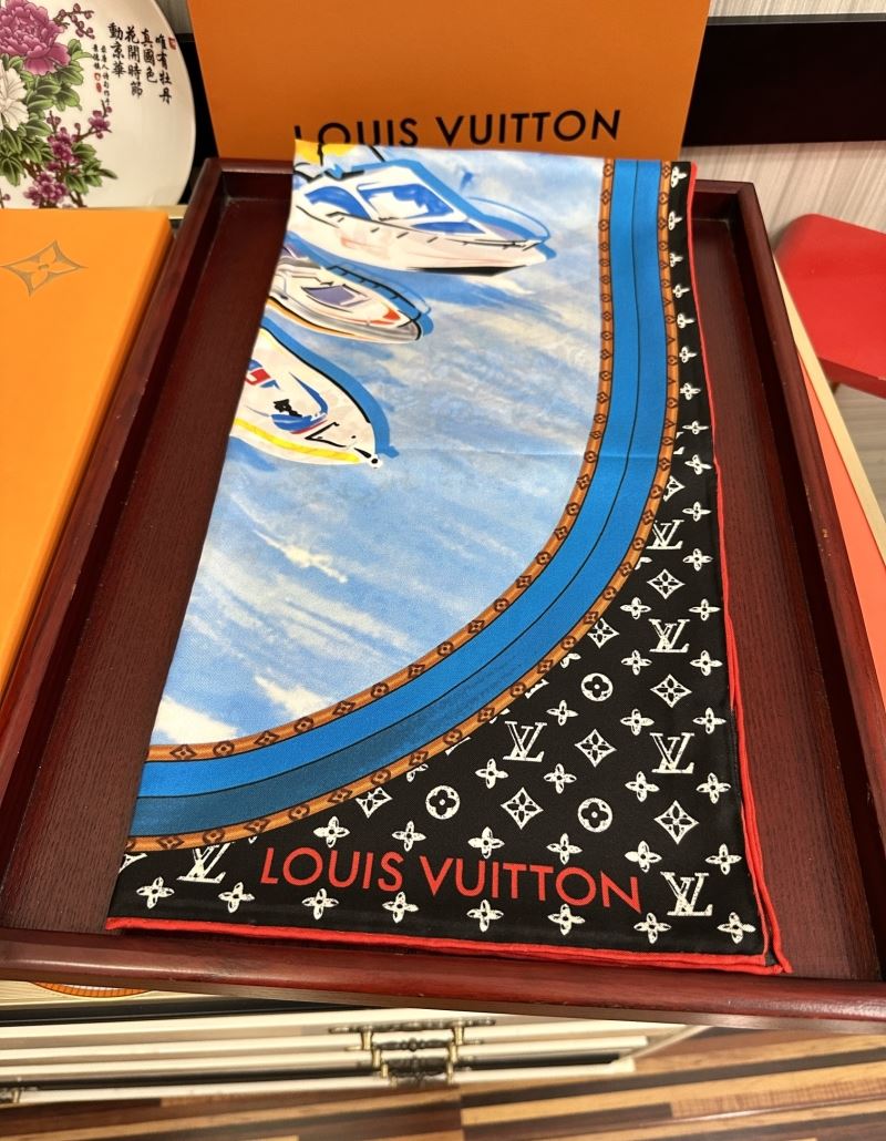 Louis Vuitton Scarf